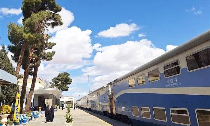 افزایش سهمیه بلیت تهران ـ مشهد برای مسافران شمالشرق