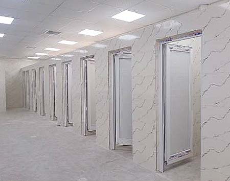 ایستگاه راه‌آهن آزادور