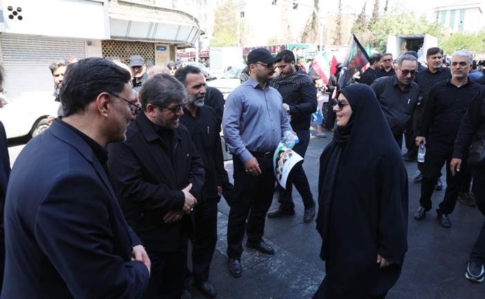 دکتر فرزانه صادق