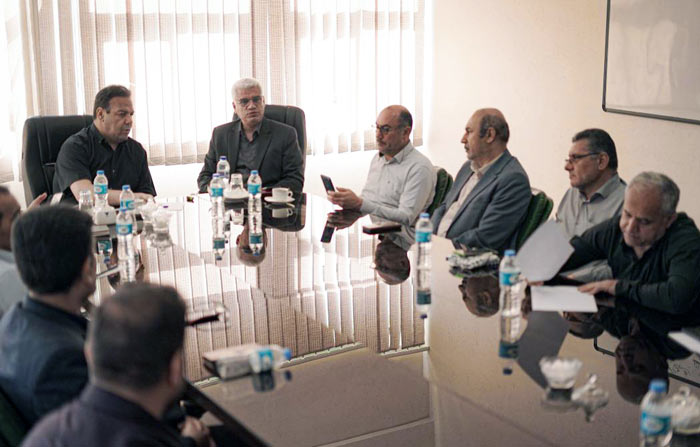 دکتر غلامحسین کریمی